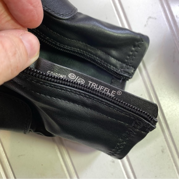 Truffle Collection black pull on chunky boots - Picture 7 of 9